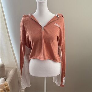PINK VICTORIA’S SECRET Cropped Hoodie
